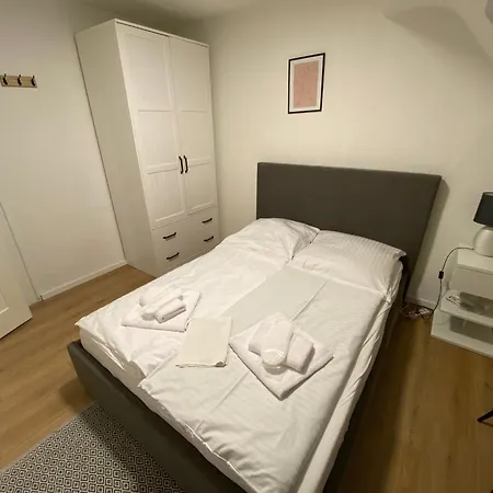 Swan Rooms-2