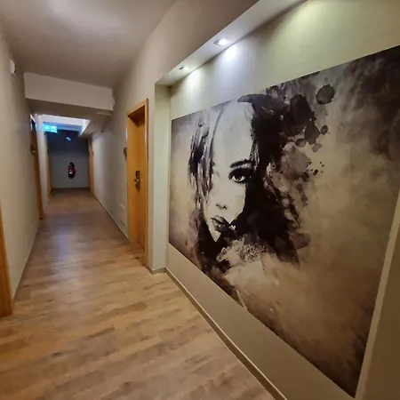 Center Hotel Essen-3