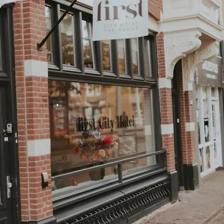 Boutique Hotel First City-2