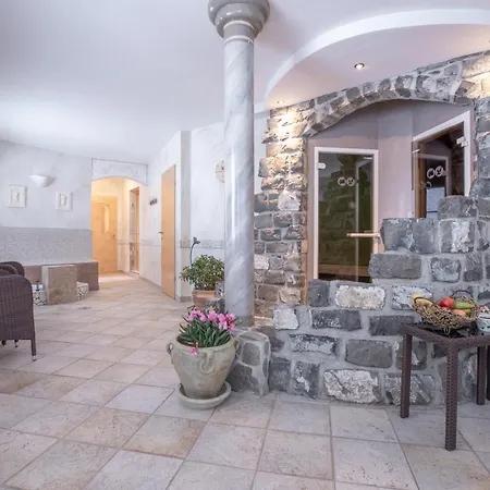 Patteriol Apart-Hotel-Garni-3