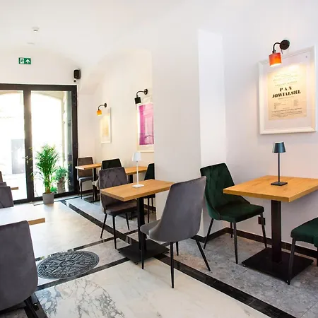 Hotel Teatr-3