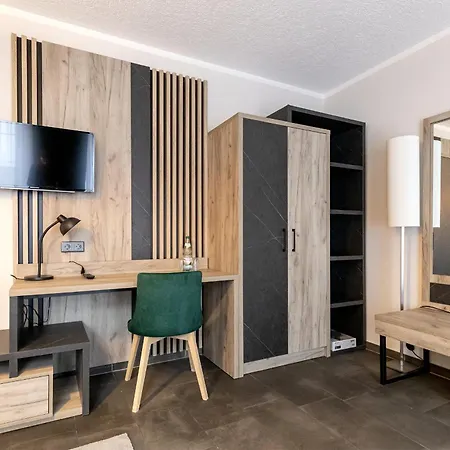 Hotel garni Am Domplatz-3