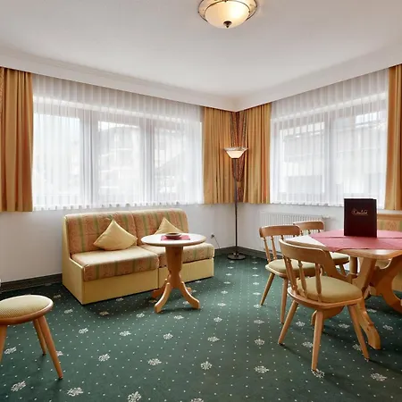 Apparthotel Ederfeld-2