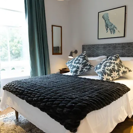 The Knight Of Nottinghill-3