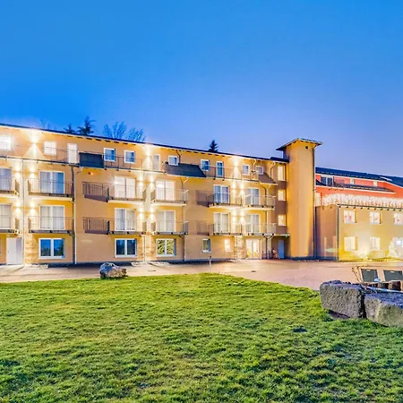 Hotel&Pension Traumblick-3