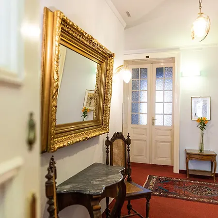 Boutique Hotel Nossek-3