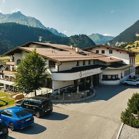 Hotel Edelweiss Superior-3