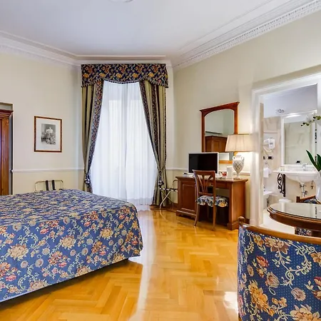 Hotel Cellini-3