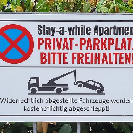 STAYaWHILE Apartment COMFORT nähe Herzzentrum, Bali Therme, Kurpark GOP, free Parking, Netflix, Boxspringbett, neues Duschbad-2