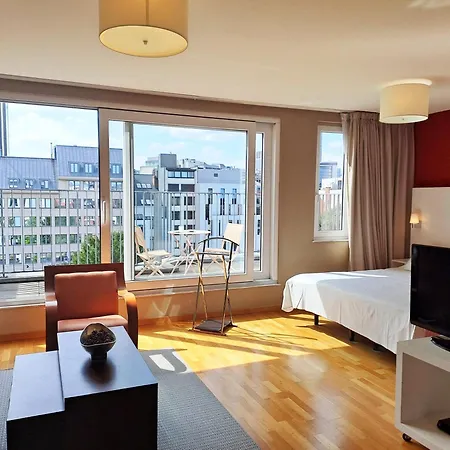 Mas Aparthotel Eu-3