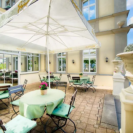 Hotel Kaiserin Augusta-2