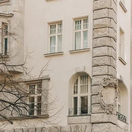 Frankfurter Allee Apartments By Sabine-3