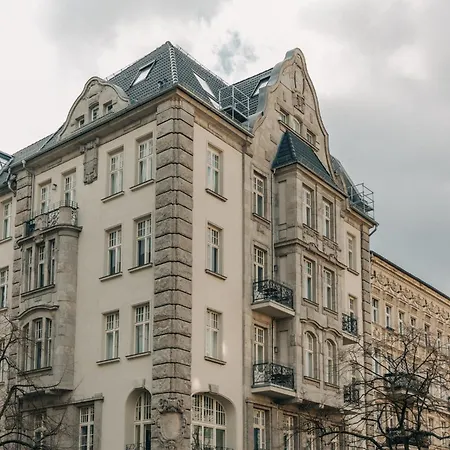 Frankfurter Allee Apartments By Sabine-2