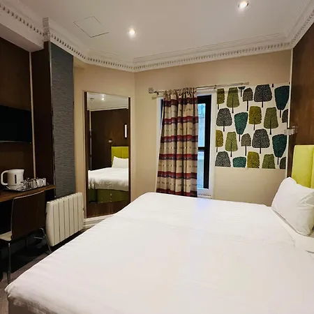 Cheshire Hotel Central London-3