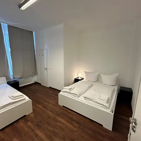 Potsdamer Inn-2