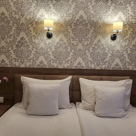 Hotel Maximum-2