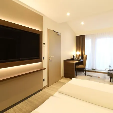 Hotel Goldene Rose-3
