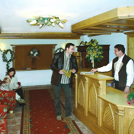 Hotel Hochland-2