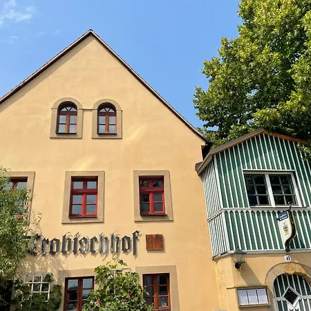 Trobischhof-3