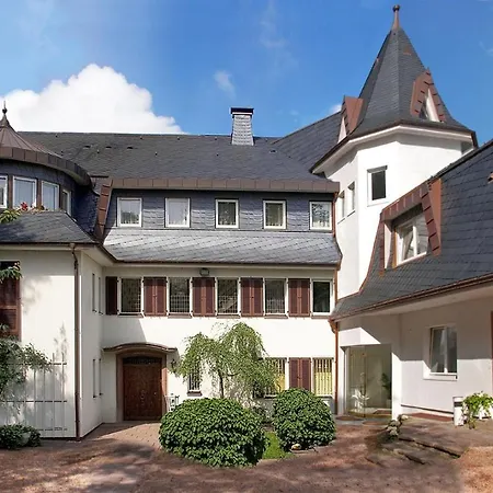 Hotel Villa Falkenberg-3