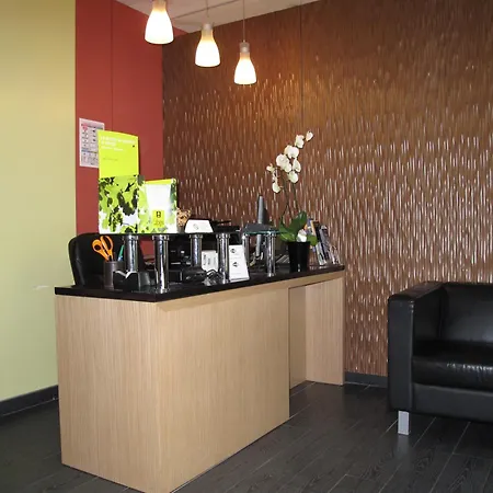 Source Hotel-3