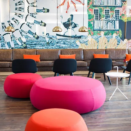 Motel L Hammarby Sjoestad-2