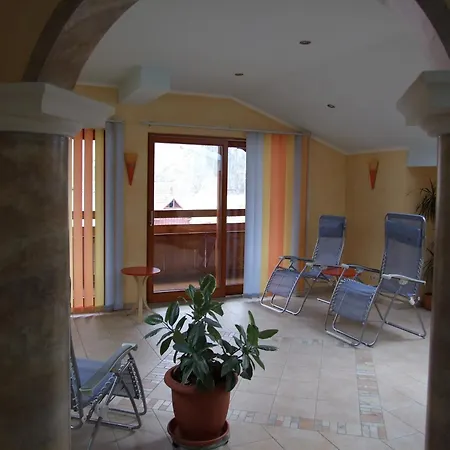 Haus Alexander-3