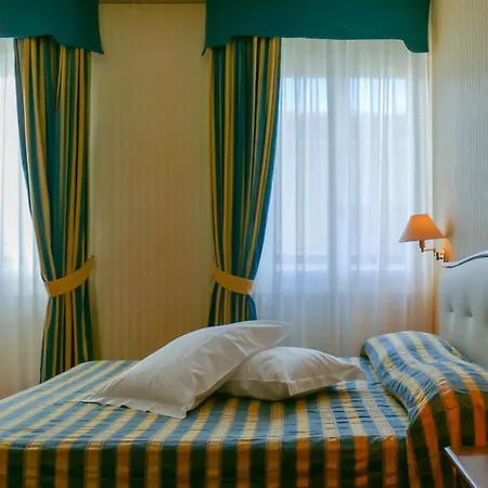 Hotel Benaco Garda ***S-3