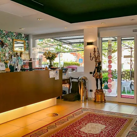 Hotel Benaco Garda ***S-2