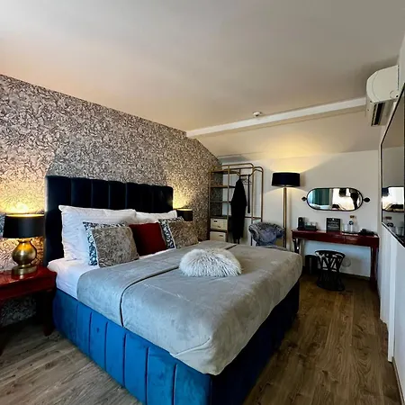Antik Hotel Prague-2