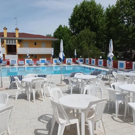 Hotel Germania-3