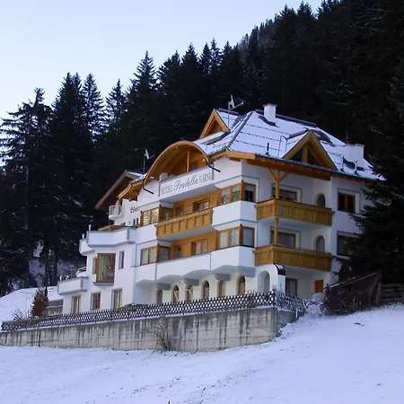 Hotel Garni Pradella-3