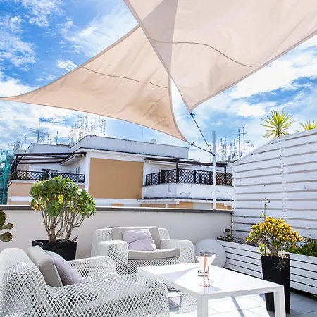 Glamroom Luxury Terrace-3
