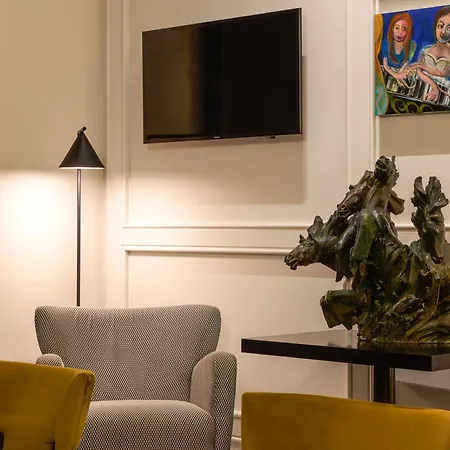 Mascagni Luxury Rooms & Suites-3