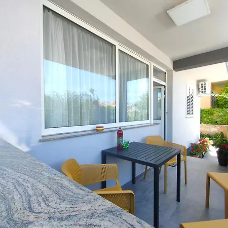 The Nice Dreams Studio Apartment-3