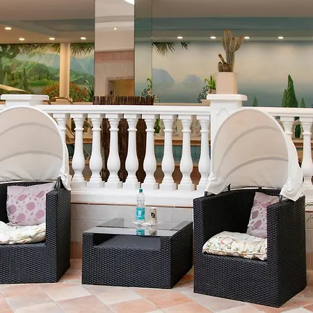Golf- und Wellnesshotel Amtsheide-3