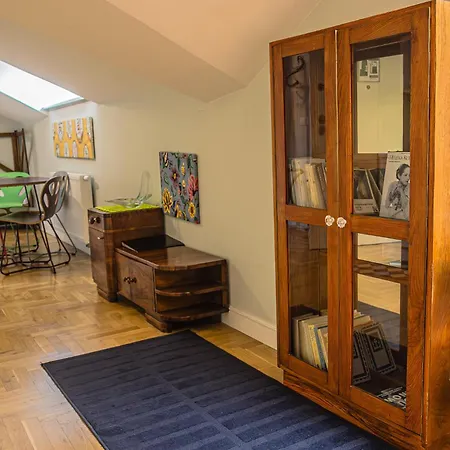 Crystal Suites Chez Helena-3