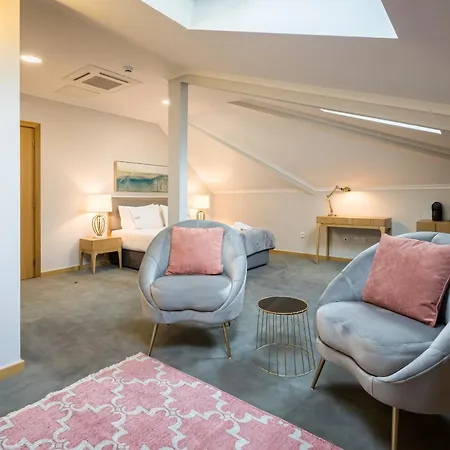 Comtesse Lisbonne Guest House By Homing-2
