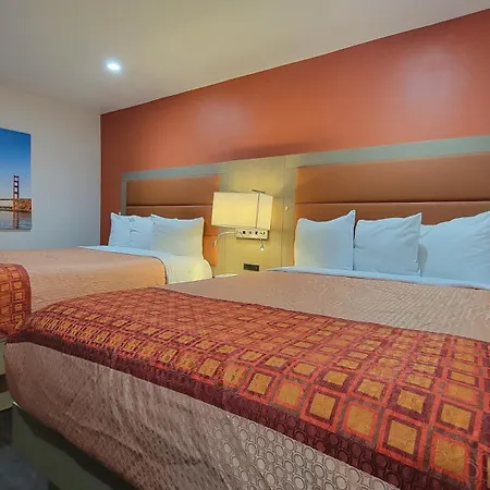 Presidio Parkway Inn-3