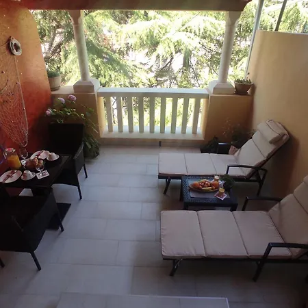 Room Porat 2 With Private Terrace-3