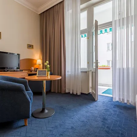 Hotel Arcus Garden-3