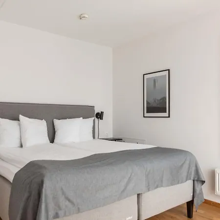 The More Hotel Vaestra Hamnen-2