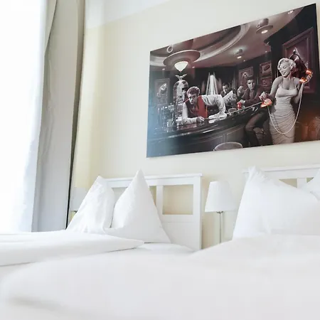Hotel Schoenbrunn By Vienna Living Apartments-3