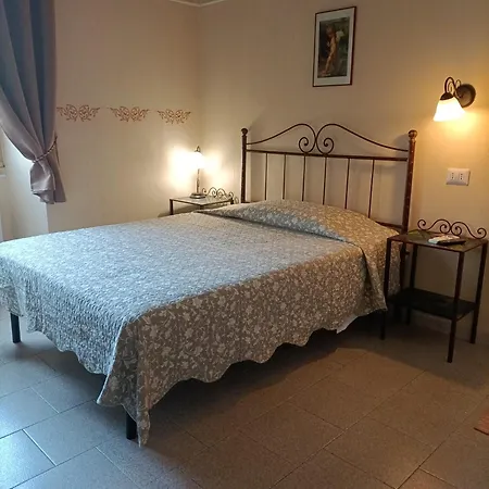 Rossi Hotel-2