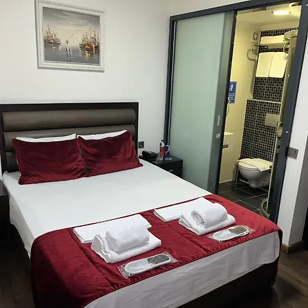 Pandora Hotel-2