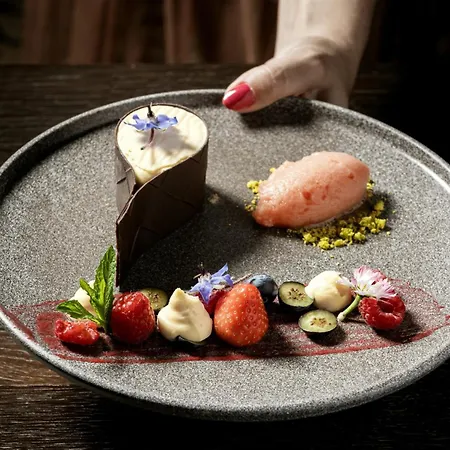 Piccolo - Dolomites & Gourmet Hotel-3