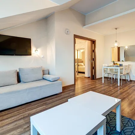 Apartamenty Zdrojowa-3