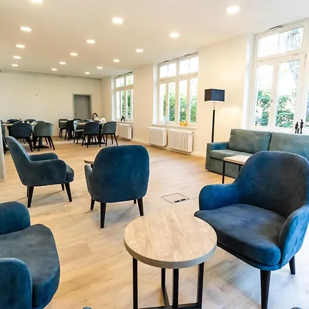 Ferienhotel Am Meer Kuehlungsborn Haus 1 Appartement 2-3