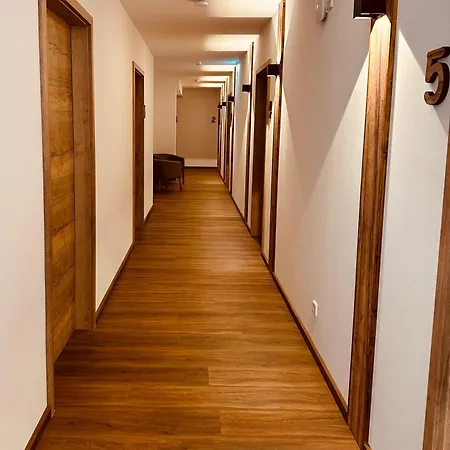 Hotel Gaststätte Weinbrücke-2