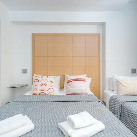 Chic Hotel-3